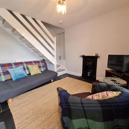 Picturesque 2 Bedroom Miners Cottage Near Bike Park Wales & Brecon Beacons Merthyr Tydfil Dış mekan fotoğraf