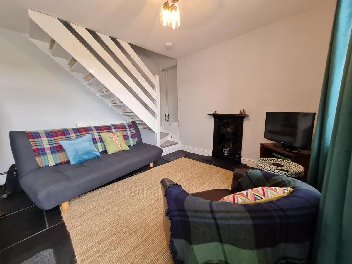 Picturesque 2 Bedroom Miners Cottage Near Bike Park Wales & Brecon Beacons Merthyr Tydfil Dış mekan fotoğraf